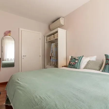 Penthouse Paradiso With Private Pool - Mytouristhome Διαμέρισμα *