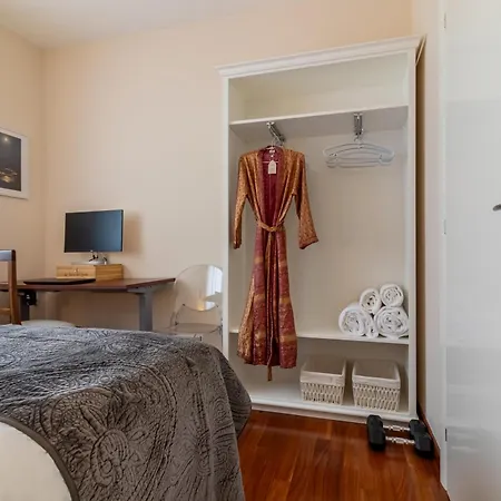 Penthouse Paradiso With Private Pool Lerici