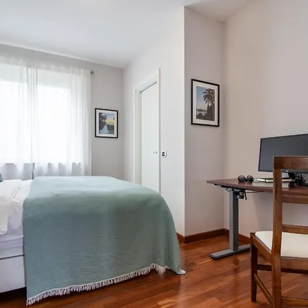 Penthouse Paradiso With Private Pool - Mytouristhome Διαμέρισμα