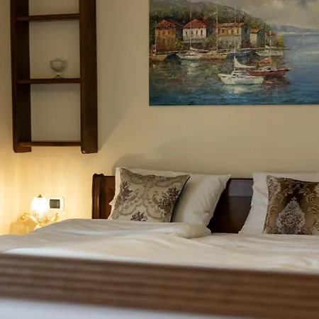 Apartment Penthouse Paradiso With Private Pool Lerici