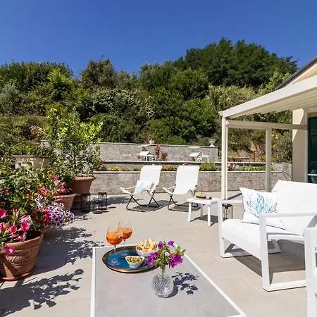 Penthouse Paradiso With Private Pool - Mytouristhome * Lerici