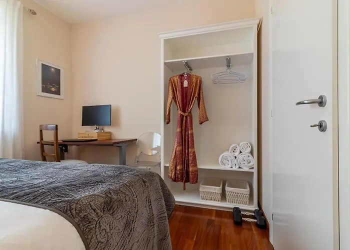 Penthouse Paradiso With Private Pool Lerici